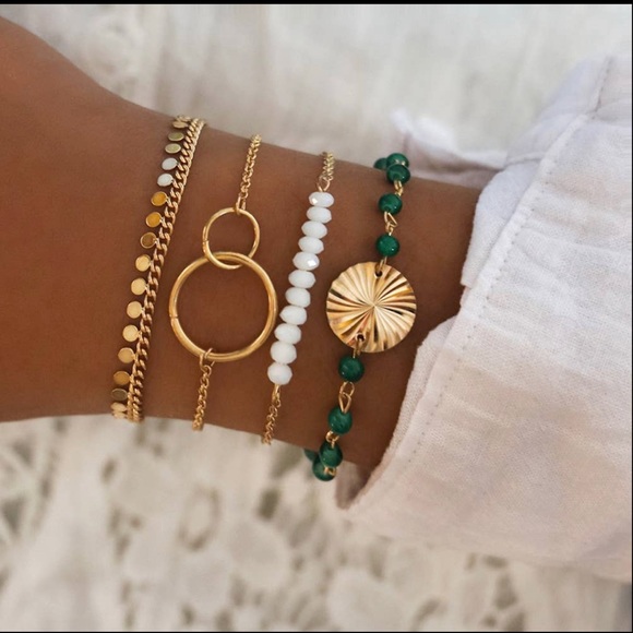 Passion of Essence Jewelry - 4pcs /set Tassel Water Wave Bracelets
